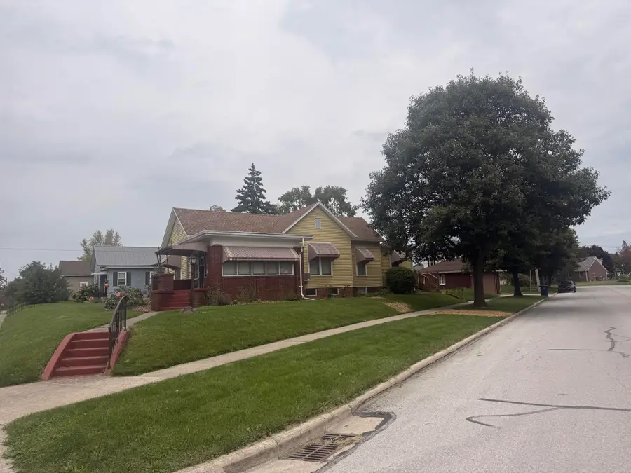 208 N Pear Street, Saint Marys, OH 45885 - #2