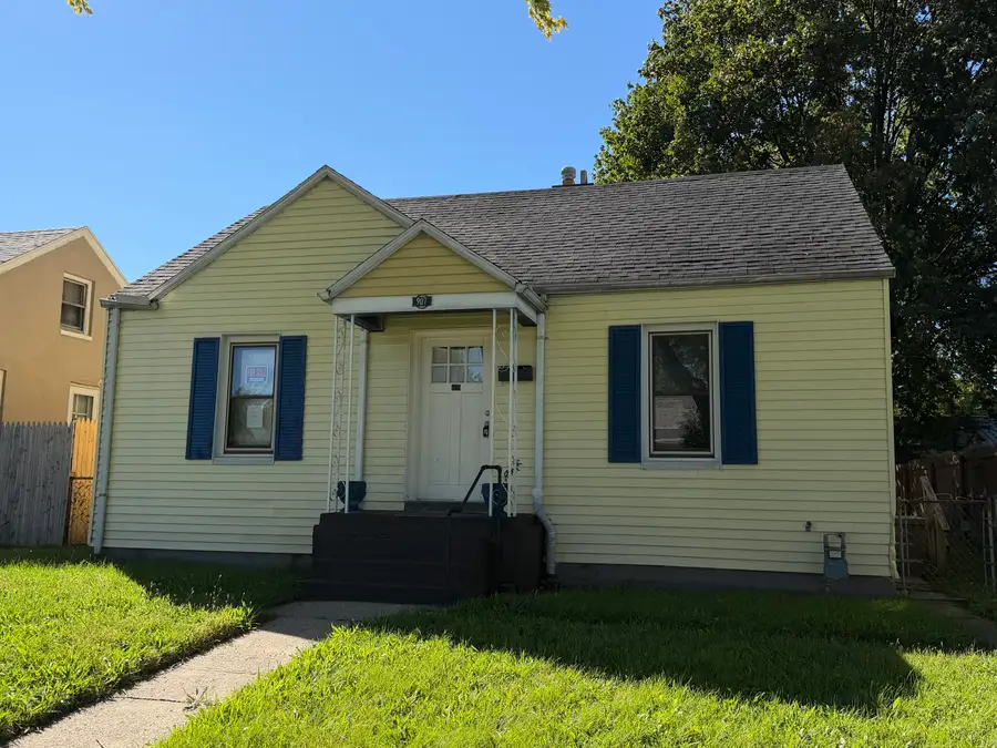907 E Rose Street, Springfield, OH 45505 - #2