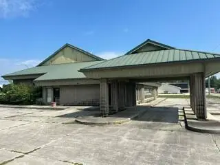 1101 E Spring Street, Saint Marys, OH 45885 - #3