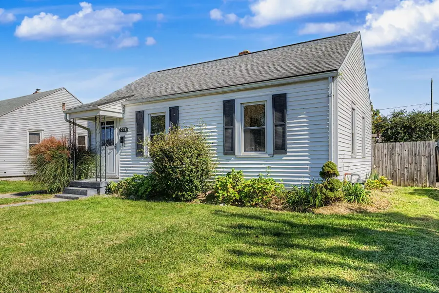228 N Douglas Avenue, Springfield, OH 45503 - #3