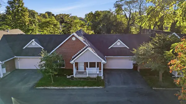 1514 E Ridgeview Circle, Springfield, OH 45504