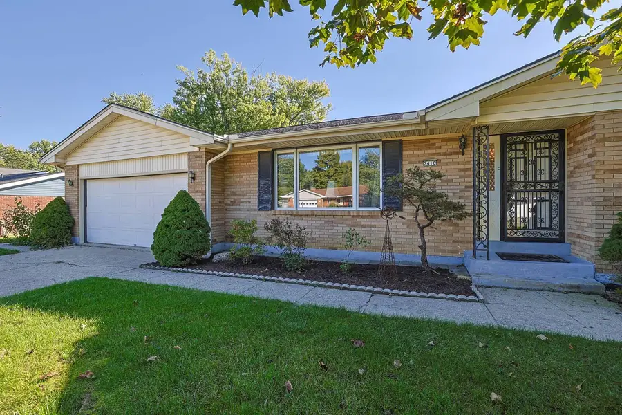 2416 Apricot Drive, Dayton, OH 45431 - #3