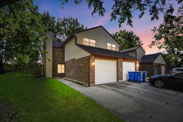 8209 Schoolgate Drive, Dayton, OH 45424