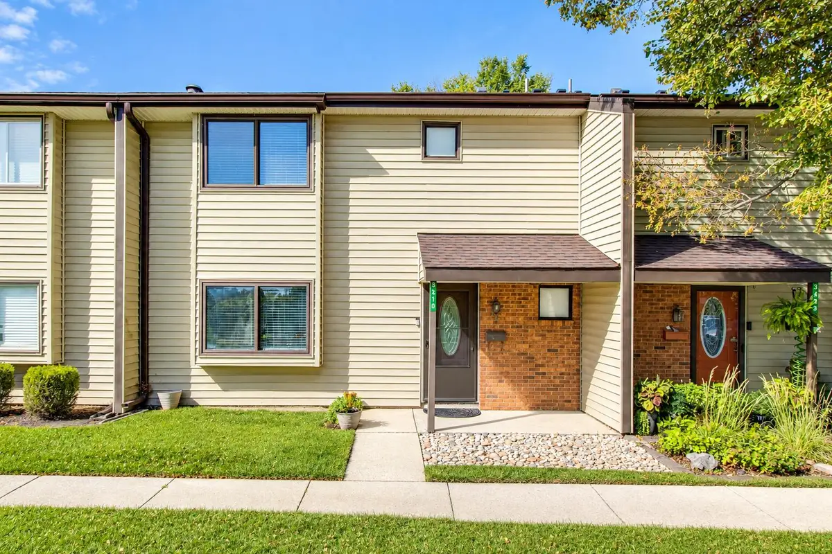 3210 Gambit Square, Dayton, OH 45449 - #1