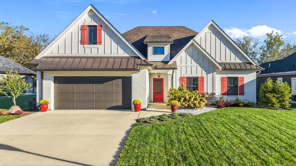 1427 Legacy Court, Troy, OH 45373