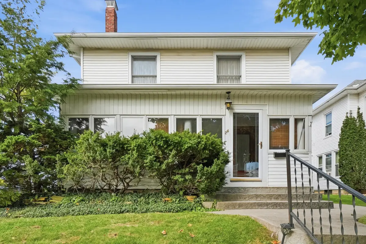 216 Lincoln Place, Urbana, OH 43078 - #1