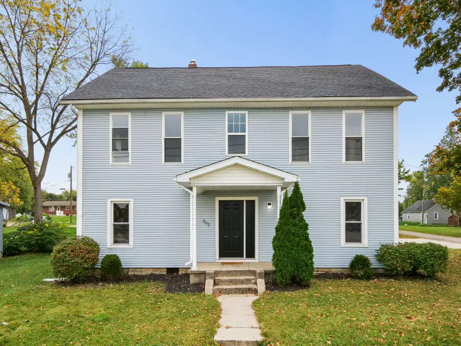 202 N Pike Street, Anna, OH 45302 - #2