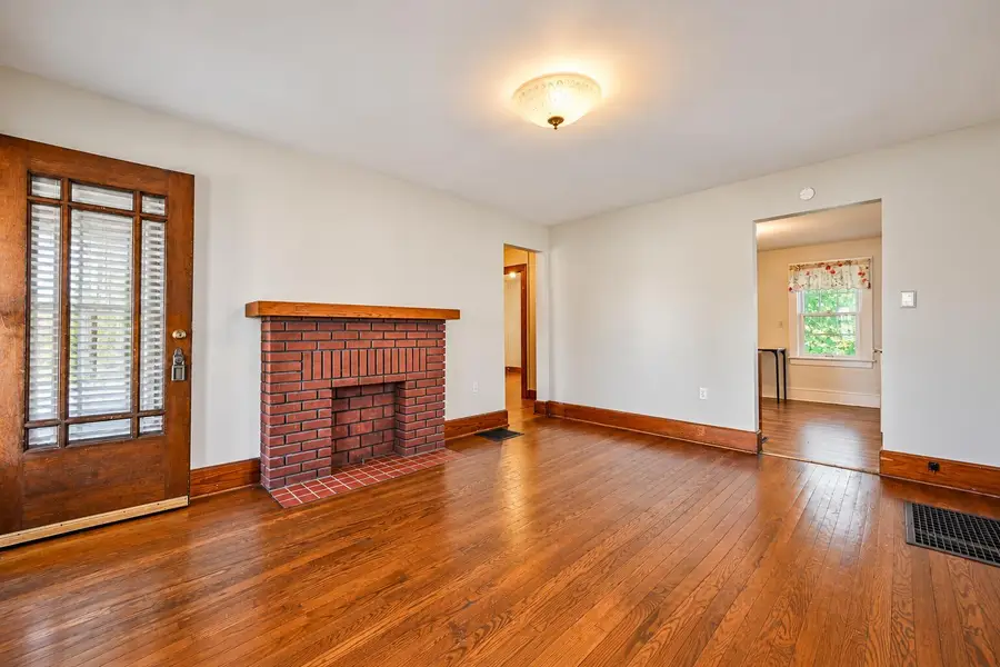 2057 Hillside Avenue, Springfield, OH 45503 - #3