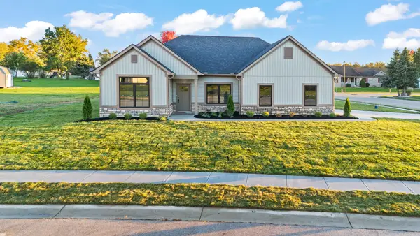 3301 Nadene Drive, Piqua, OH 45356