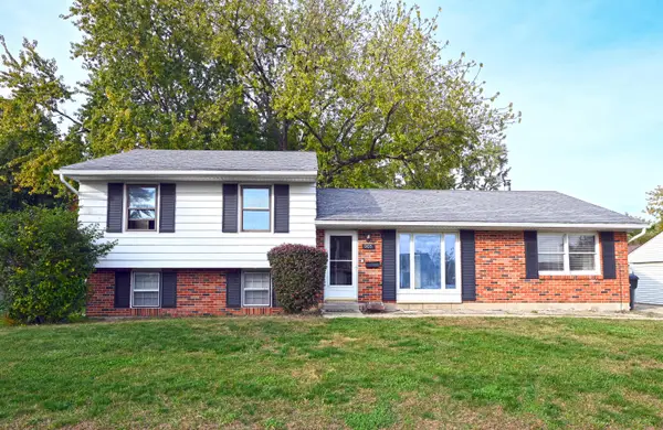 903 Pepperwood Drive, New Carlisle, OH 45344
