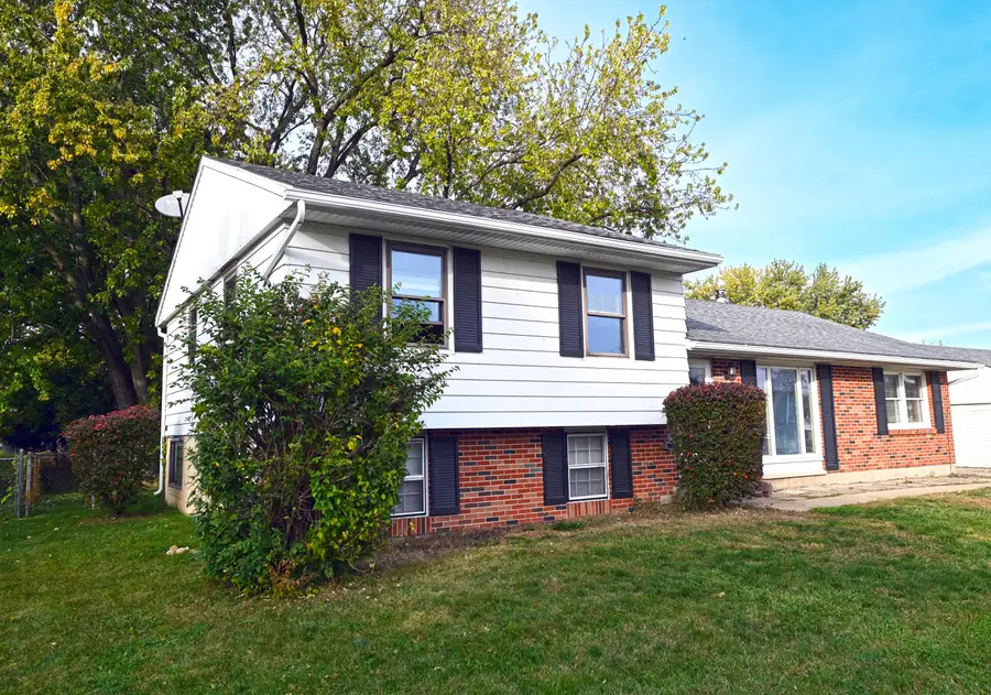 903 Pepperwood Drive, New Carlisle, OH 45344 - #2