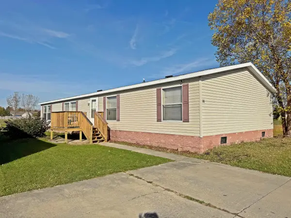 501 Gunntown Road #20, Bellefontaine, OH 43311
