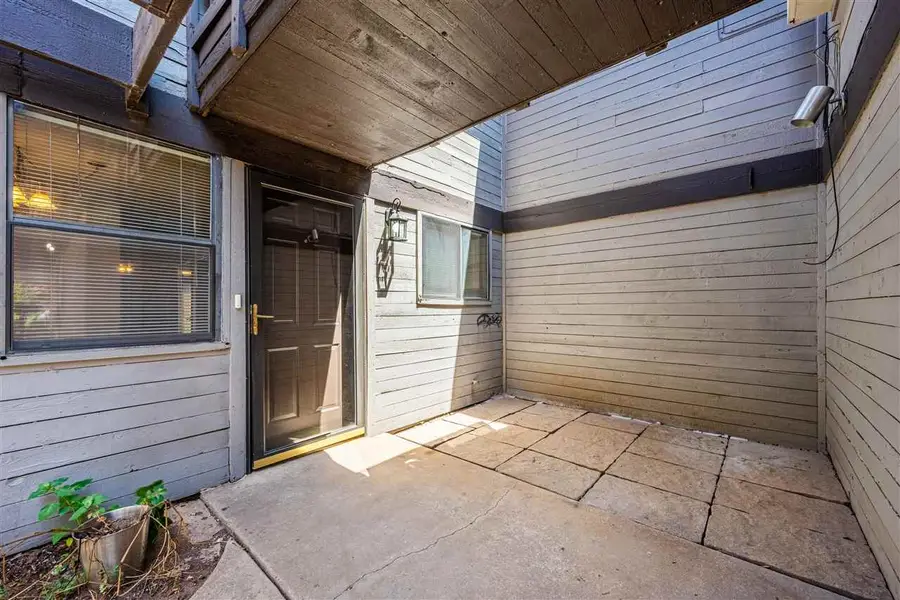 457 NW Chimney Creek, Lawton, OK 73505 - #3