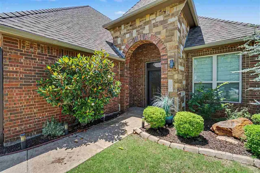 2605 SW 68th St, Lawton, OK 73505 - #2