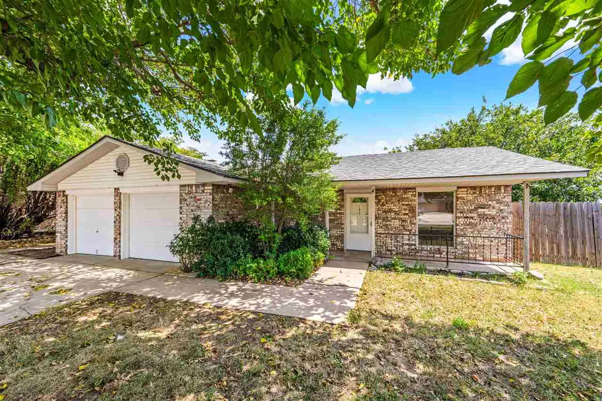 1833 NW Crosby Park Cir, Lawton, OK 73538 - #1