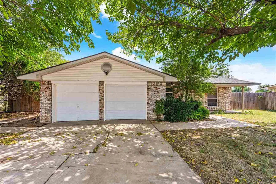 1833 NW Crosby Park Cir, Lawton, OK 73538 - #3