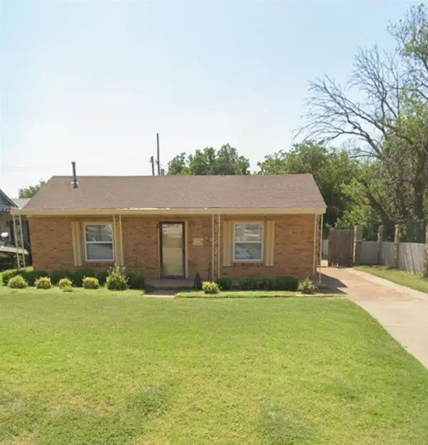 409 N 15th St, Frederick, OK 73542