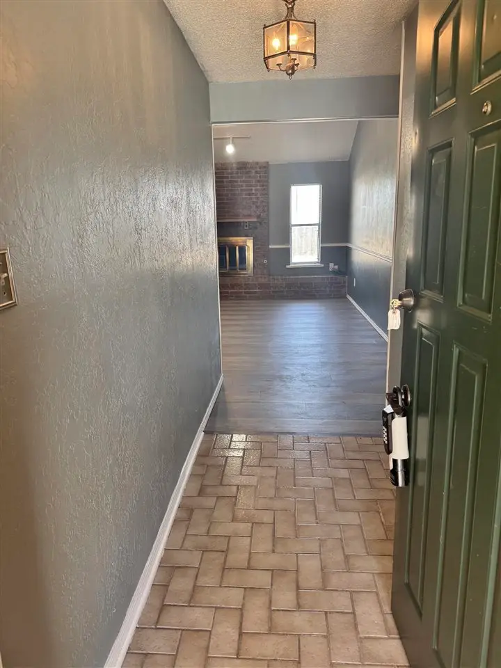 2613 NW Locksley LN, Lawton, OK 73505 - #3