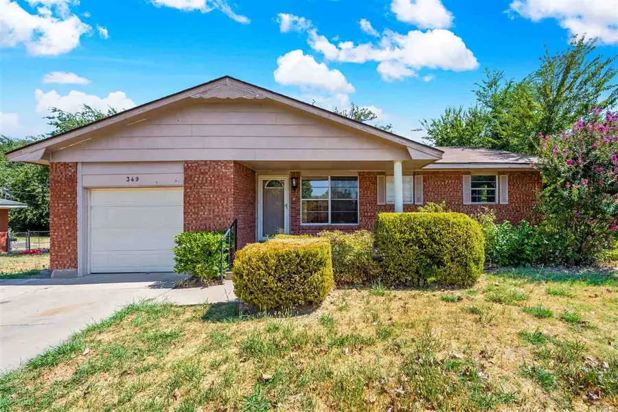 349 NW 65th St, Lawton, OK 73505 - #3