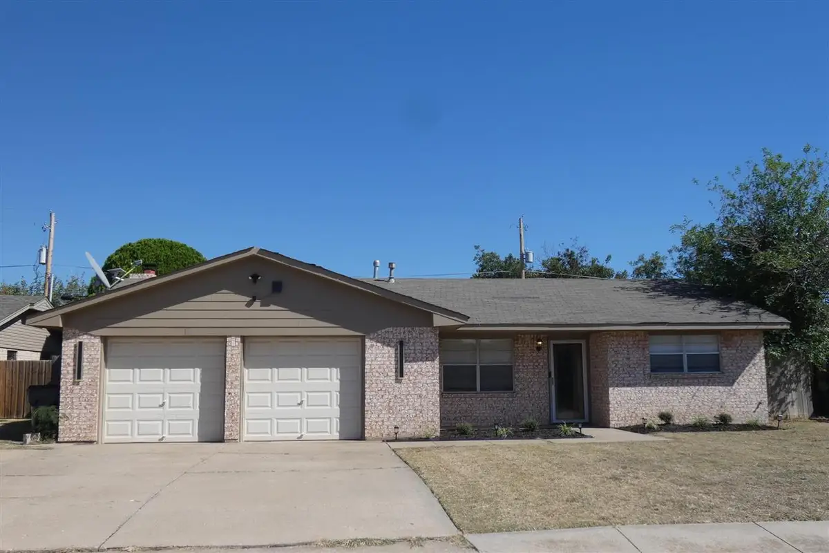 1713 NW Great Plains Blvd, Lawton, OK 73505 - #1