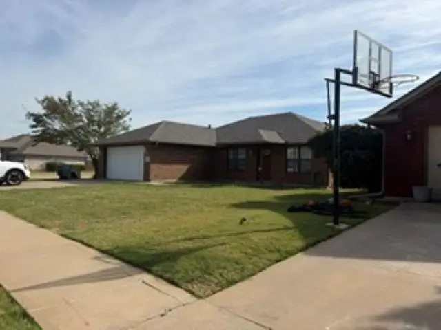 6802 SW Drakestone Blvd, Lawton, OK 73505 - #1