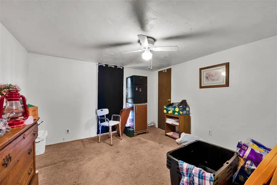 69 NE Cottage Ln, Apache, OK 73006 - #2