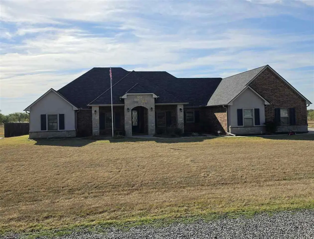 145 SW Elk Creek Loop, Cache, OK 73527 - #1