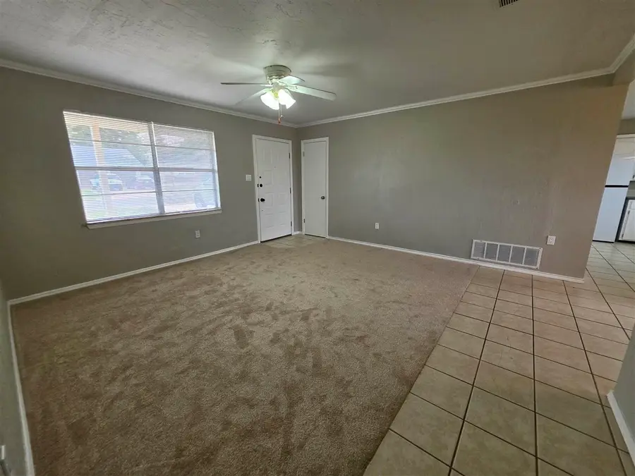 4814 SE Churchill Way, Lawton, OK 73501 - #2