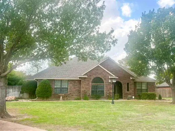 4B NW Pecan Valley Dr, Lawton, OK 73505