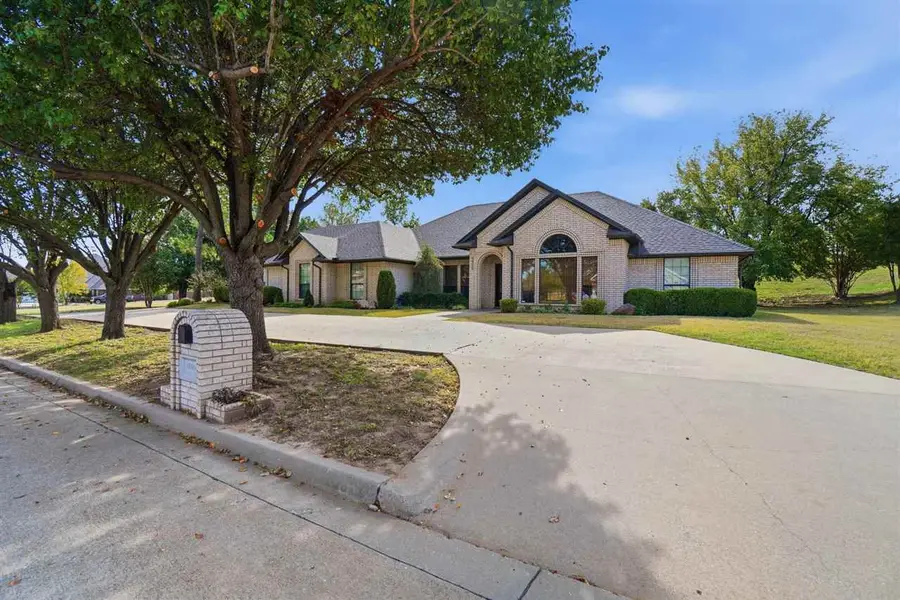 6806 NW Oak Dale Dr, Lawton, OK 73505 - #3