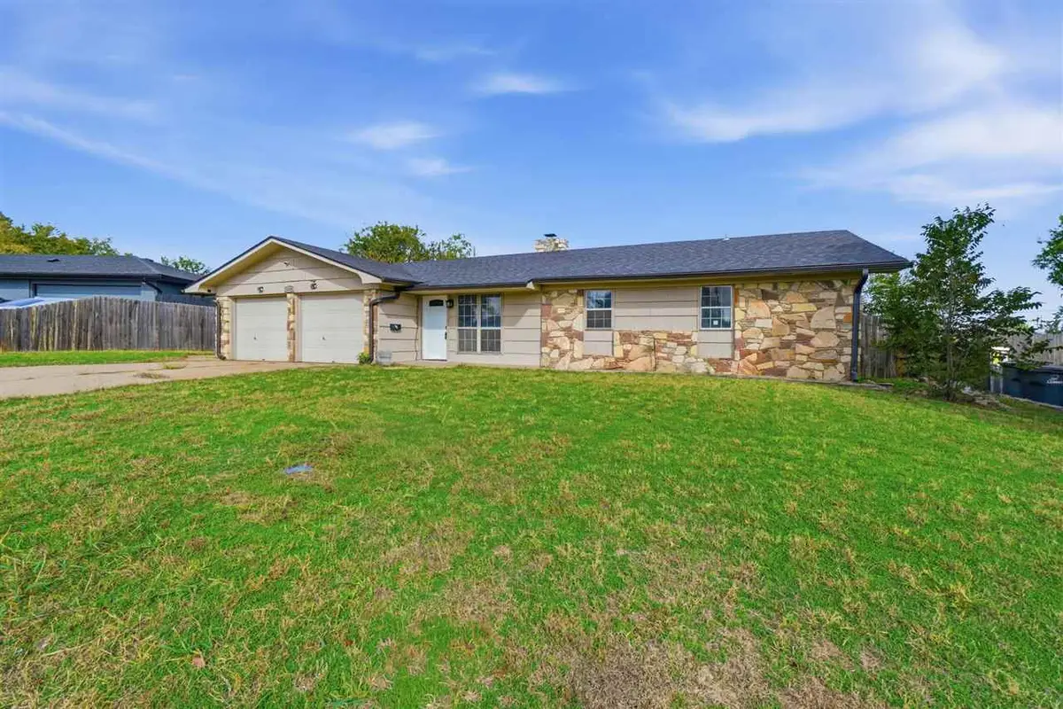 5109 NW Elm Ave, Lawton, OK 73505 - #1
