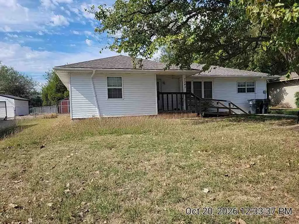 734 NW 32nd St, Lawton, OK 73505 - #1