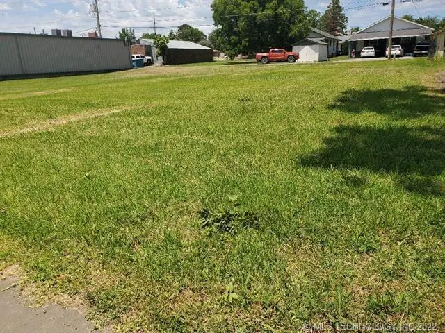 515 E Wyandotte, McAlester, OK 74501 - Image #1