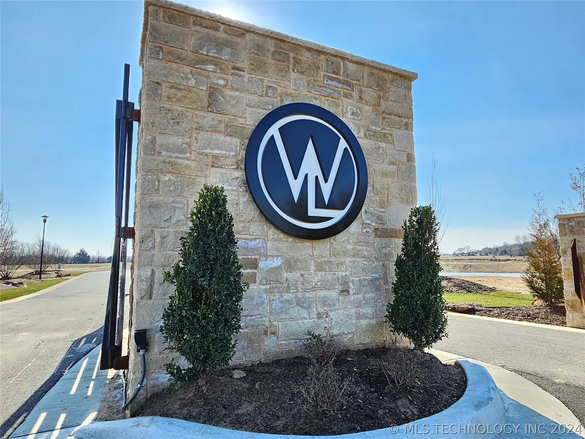 15301 S 27th East Avenue, Bixby, OK 74008 - Image #1