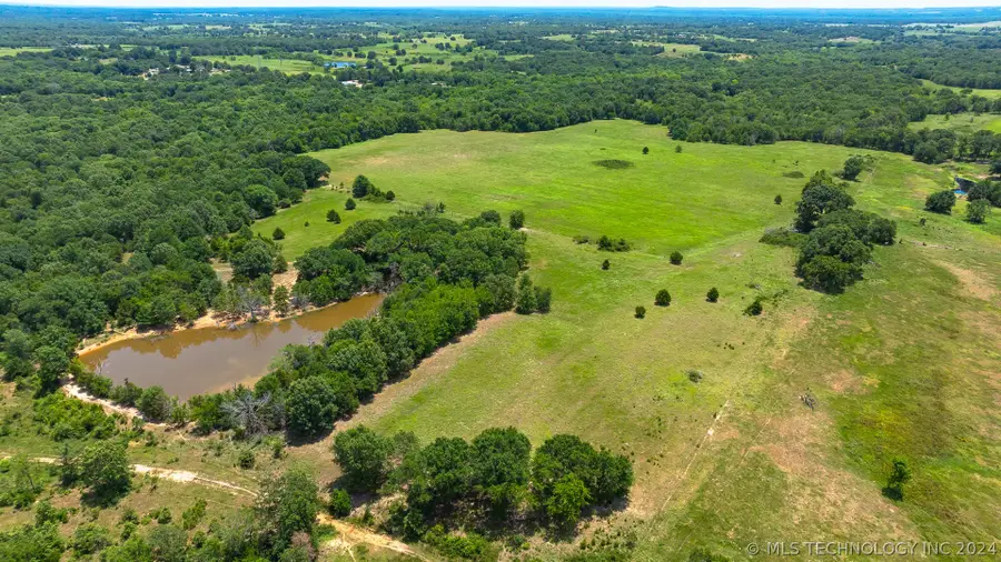 10849 S Sawmill, Atoka, OK 74525 - Image #2