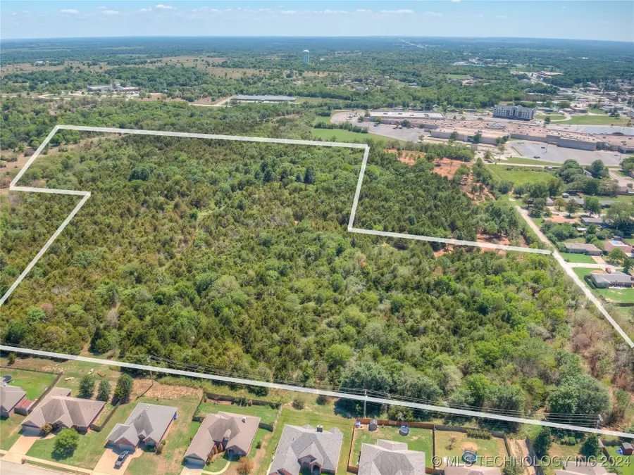 1 SE Barnett Avenue, Bartlesville, OK 74006 - Image #2