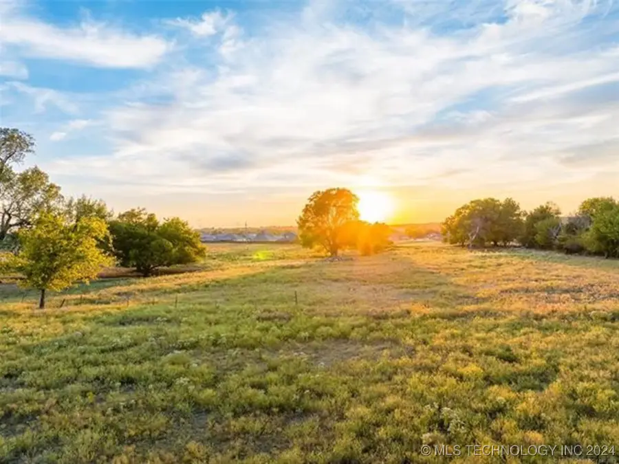 1 S 257th East Avenue, Broken Arrow, OK 74014 - Image #2