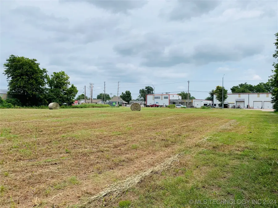 S Memorial Drive, Bixby, OK 74008 - #3