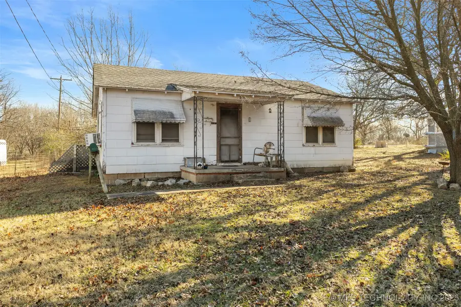 310 W Main, Konawa, OK 74849 - Image #3