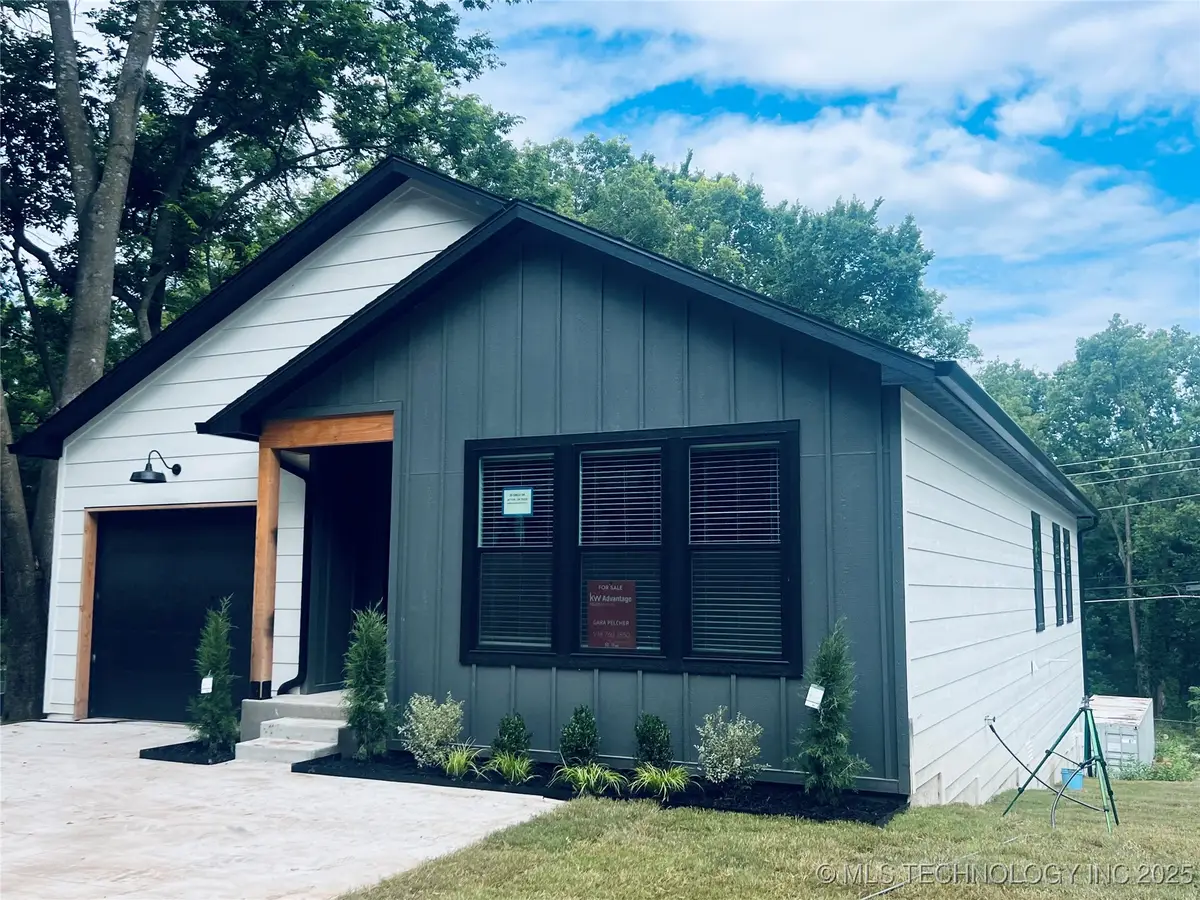 29 Circle Drive, Monkey Island, OK 74331 - Image #1