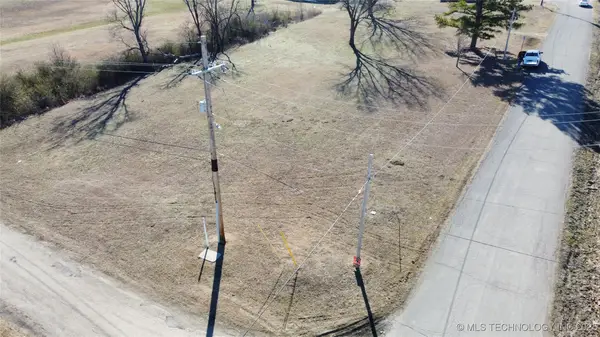 N 14th Street, Okemah, OK 74859