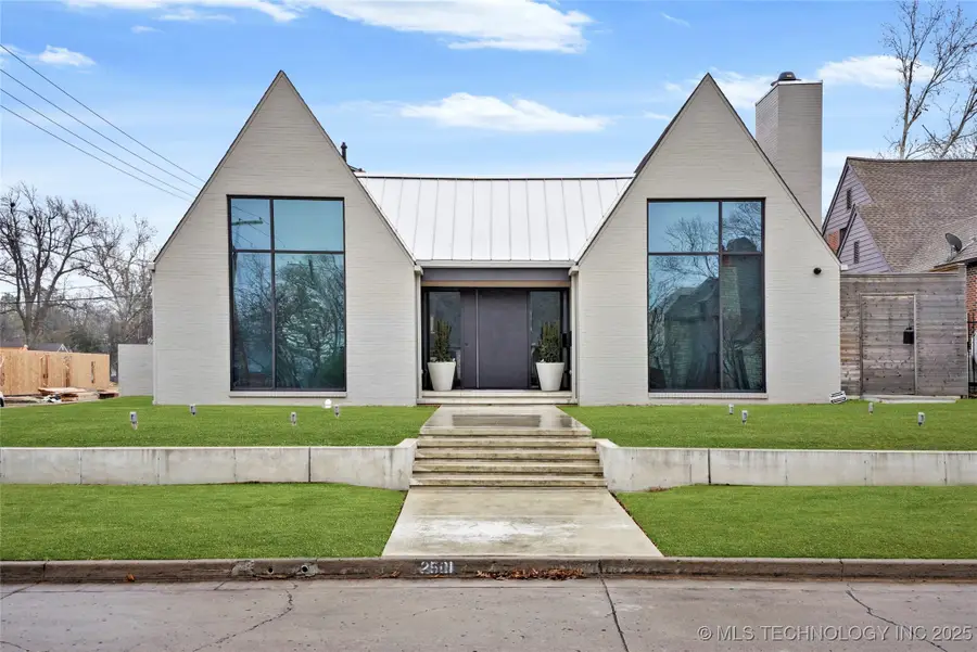 2501 S Columbia Avenue, Tulsa, OK 74114 - Image #2