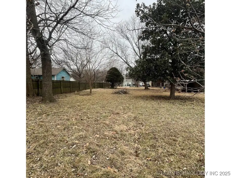 N Columbia Place, Tulsa, OK 74110 - Image #2