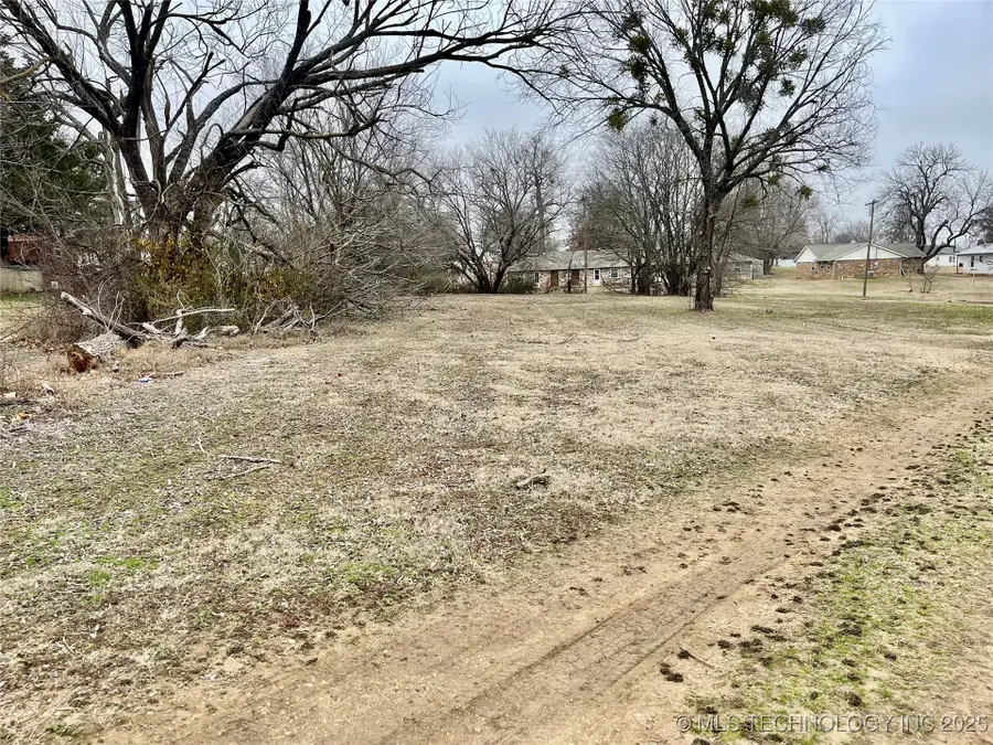 7th, Wewoka, OK 74884 - Image #3