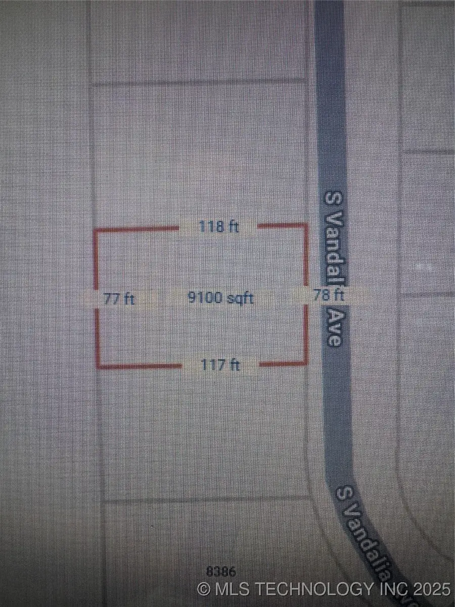 8374 S Vandalia Avenue, Tulsa, OK 74137 - Image #3