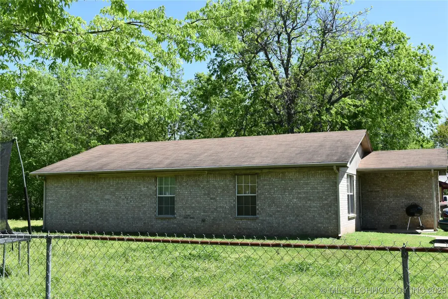 708 W Sterret Street, Hugo, OK 74743 - Image #3