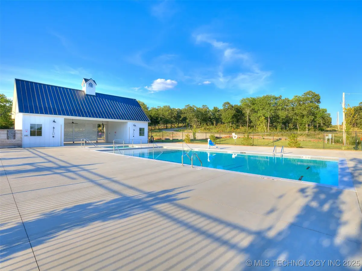 27 Pebble Ridge Road, Eufaula, OK 74432 - Image #1