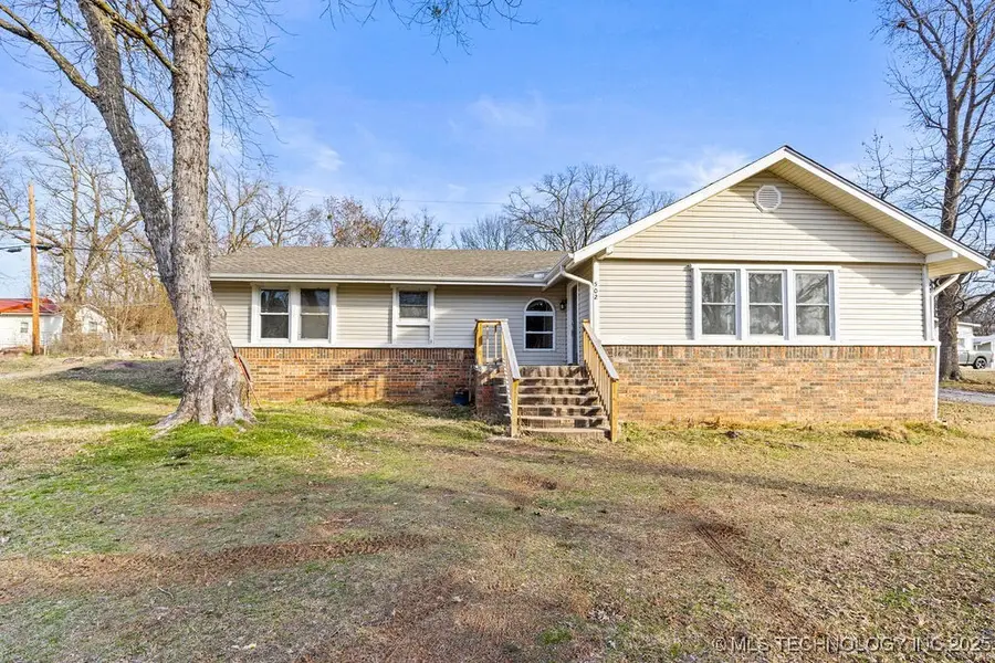 502 Woodland Drive, Spavinaw, OK 74366 - Image #2