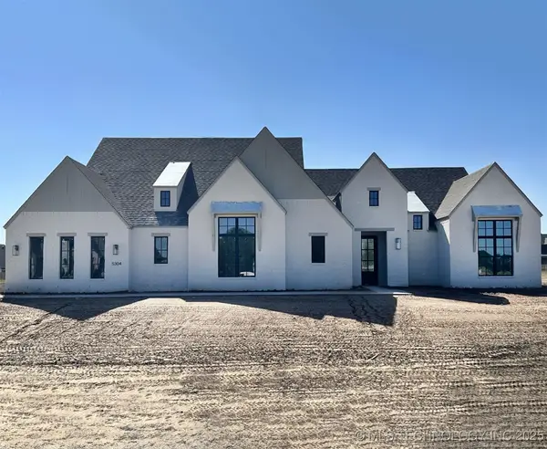 5304 E 175th Street S, Bixby, OK 74008