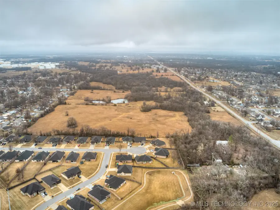 13708 S Elwood Avenue, Glenpool, OK 74033 - Image #3